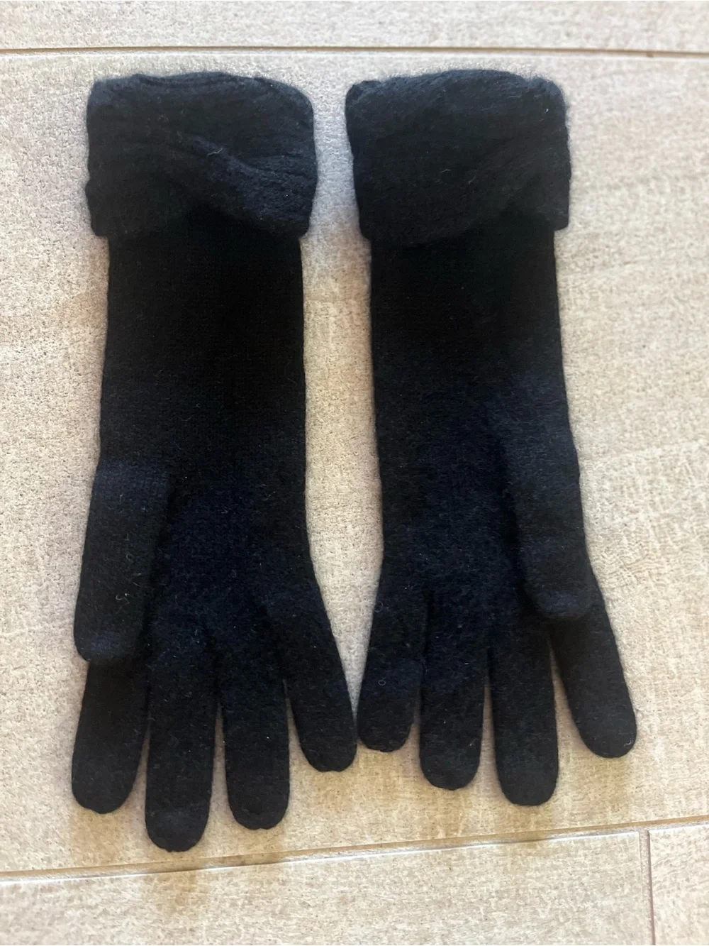 Black Women's cashmere Knit Gloves Nordstrom small